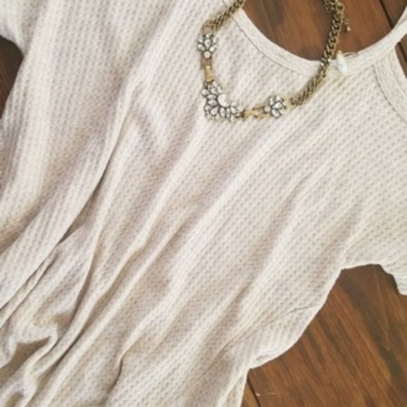 Cream Tan Tunic Waffle Knit Sweater Pullover Cold Shoulder Fall Winter Oversized - Picture 2 of 4